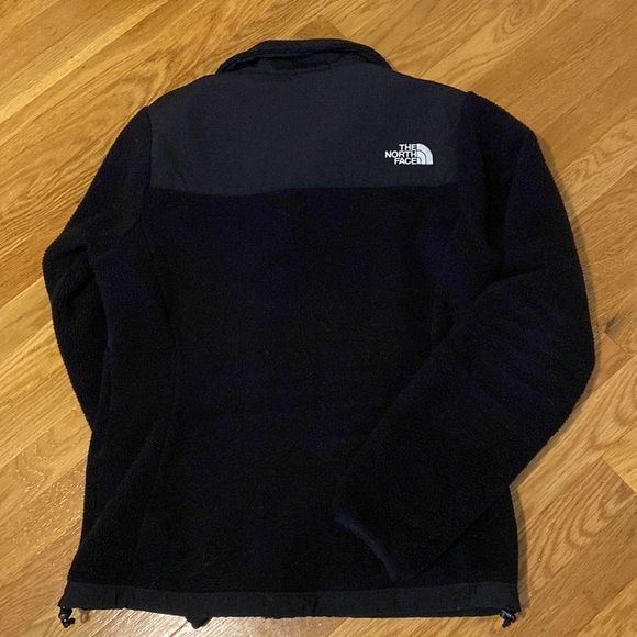 Women’s North Face denali jacket - Picture 4 of 5